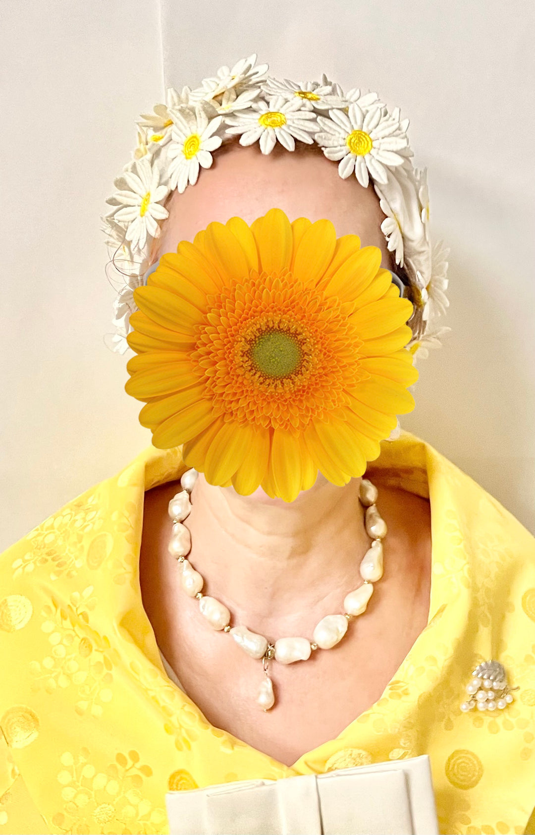 PRE-ORDER NEW: Cheerful Large Daisy flower hat!